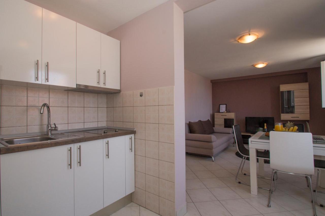 דירות Milina Korcula מראה חיצוני תמונה